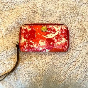 Bright and summery COACH wallet/wristlet